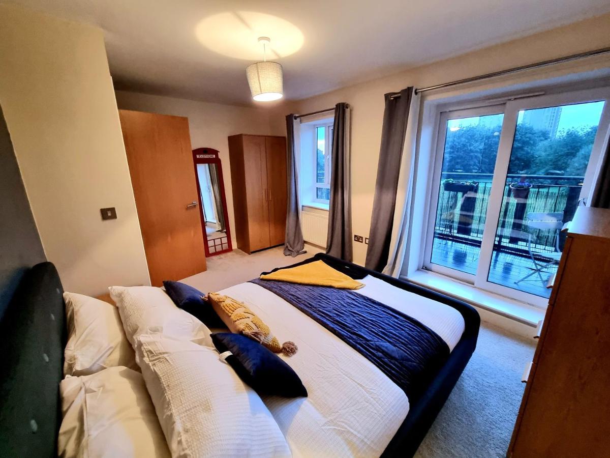 Luxury 2-Bedroom Service Apartment With Balcony Mánchester Exterior foto