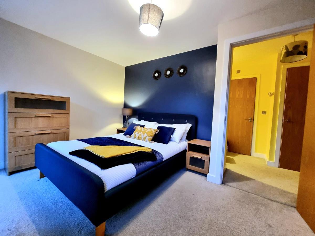Luxury 2-Bedroom Service Apartment With Balcony Mánchester Exterior foto