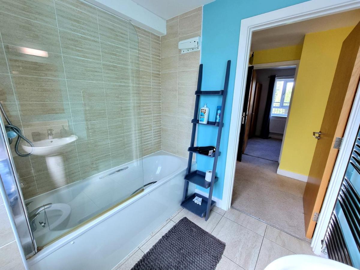 Luxury 2-Bedroom Service Apartment With Balcony Mánchester Exterior foto